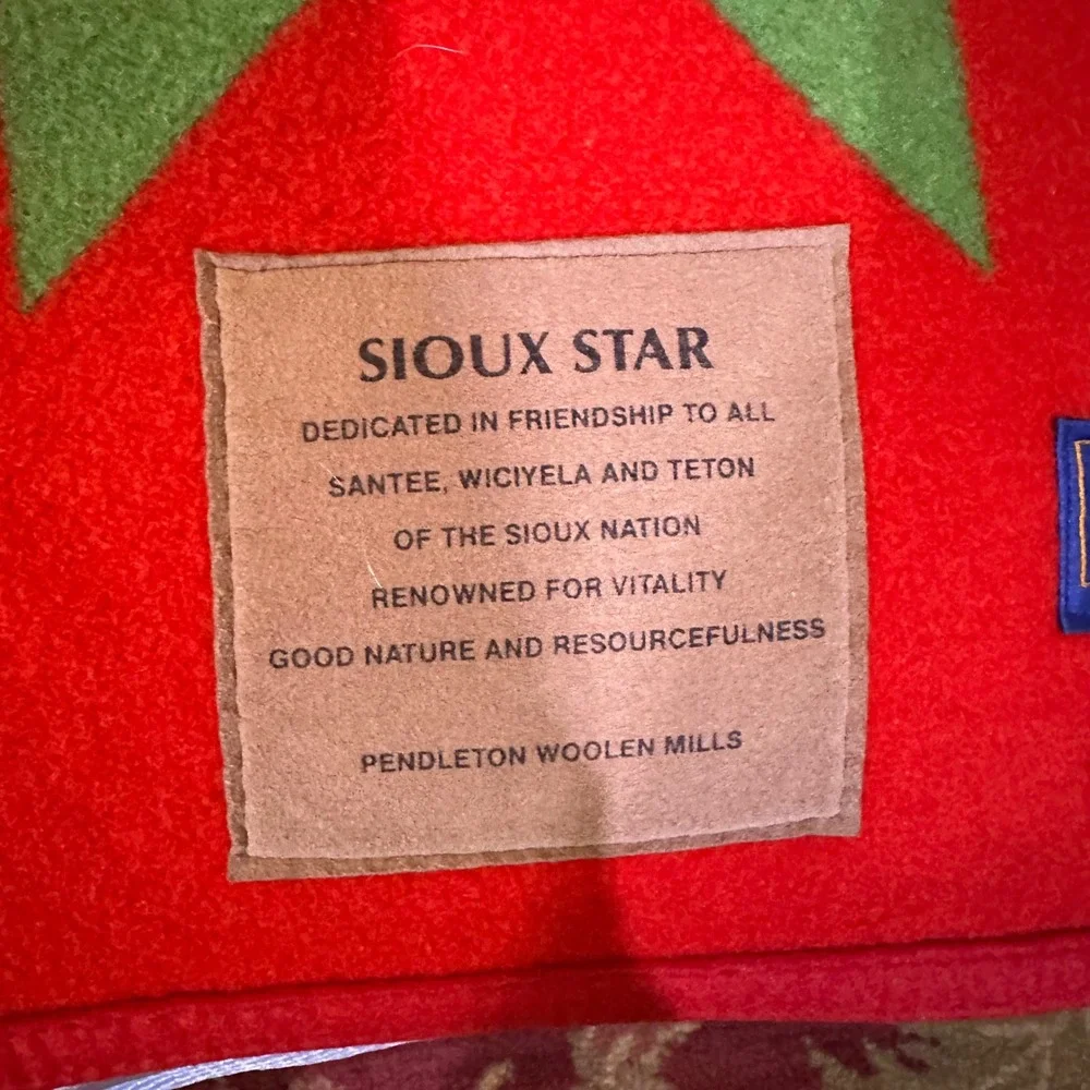 Pendleton Beaver State Sioux Star Wool Blanket Reversible Red Green 77x63 USA